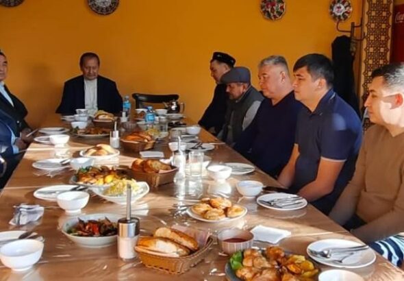 qazaqistan uyghurliri sherqiy t&uuml;rkistan jumhuriyetliri we qehriman ejdadlirini yad etti